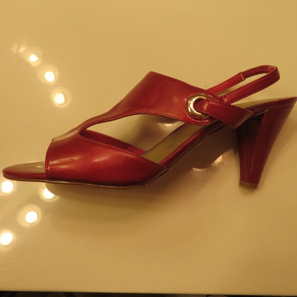 east5th 8 1/2 Medium 2 1/2 to 3 in heel Sling Back High Heel Dressy Shoe - Picture 8 of 16